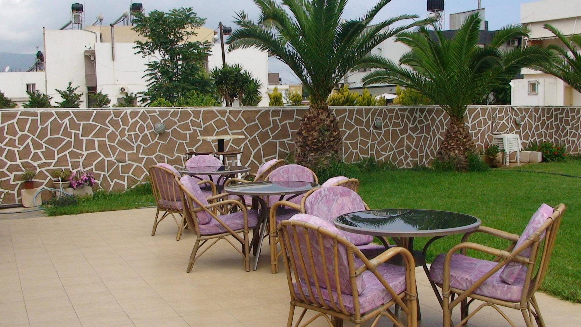 Ambrosia Hotel Mália Zewnętrze zdjęcie
